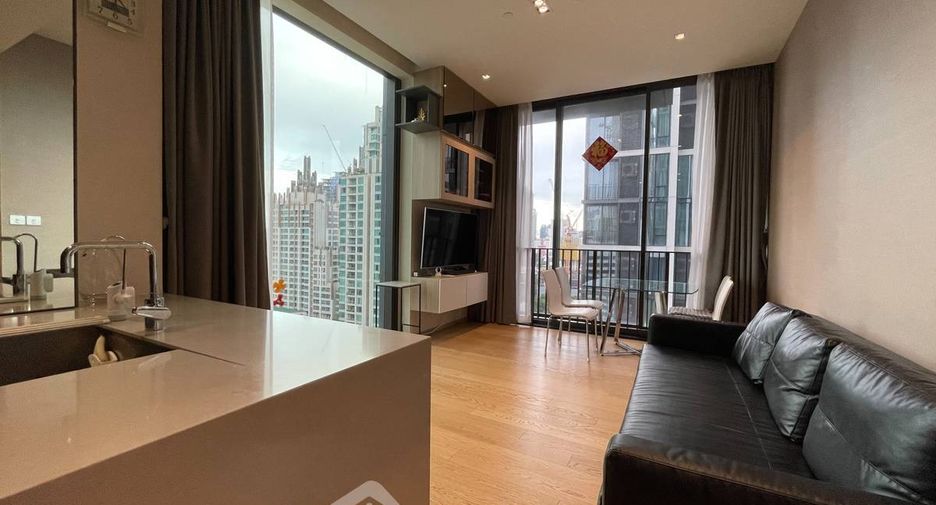 For rent and for sale 2 bedrooms condo in Pathum Wan, Bangkok