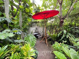 For rent and for sale 4 bedrooms house in Khlong Sam Wa, Bangkok