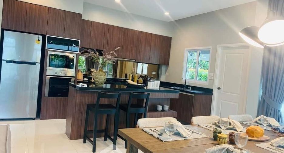 For sale 3 bedrooms house in East Pattaya, Pattaya