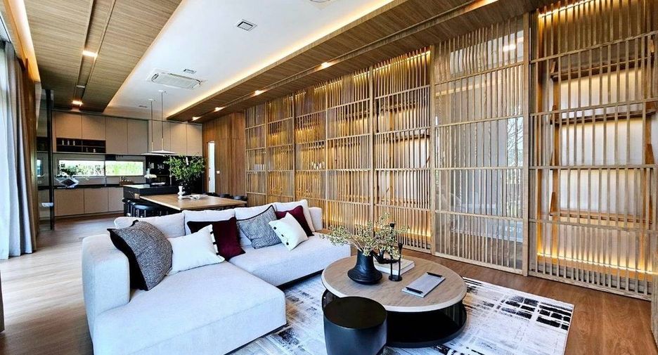 For rent 4 bedrooms house in Saphan Sung, Bangkok