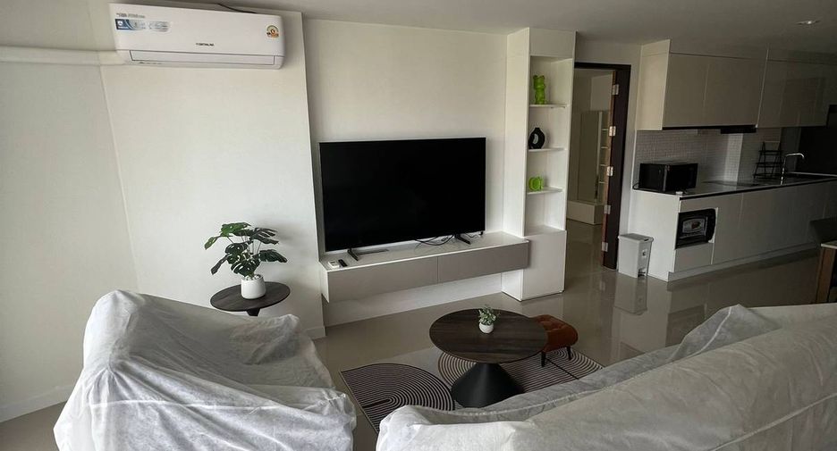 For rent 3 ベッドルーム condo in Pratumnak, Pattaya