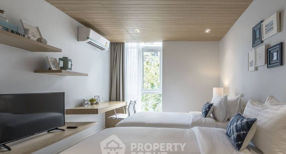 For rent 3 bedrooms condo in Jomtien, Pattaya