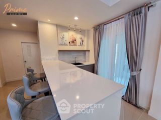Haus zur Miete mit 4 Zimmer in Bang Lamung, Chonburi