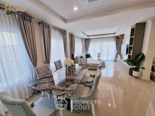 Haus zur Miete mit 4 Zimmer in Bang Lamung, Chonburi