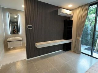 For rent 4 bedrooms house in Saphan Sung, Bangkok