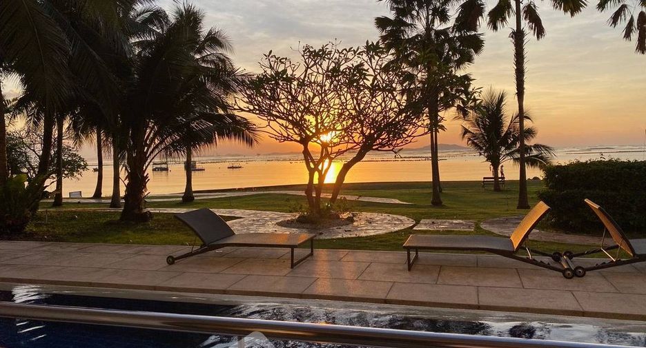 Condo en alquiler de 2 habitaciones en Si Racha, Chonburi