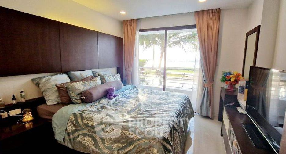 Condo en alquiler de 2 habitaciones en Si Racha, Chonburi