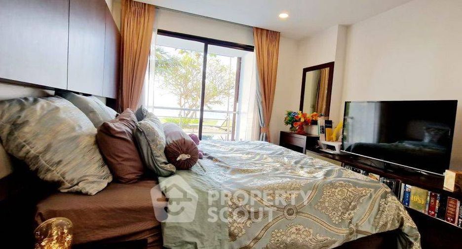 Condo en alquiler de 2 habitaciones en Si Racha, Chonburi