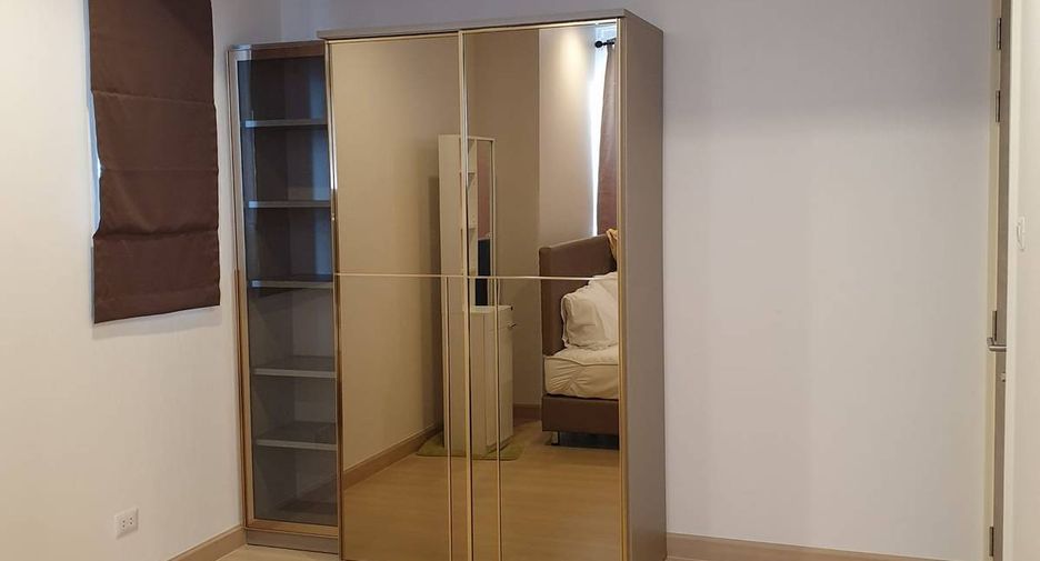 For rent 1 bed condo in Yan Nawa, Bangkok