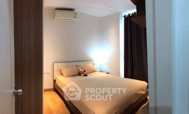 For rent 2 bedrooms condo in Phra Khanong, Bangkok
