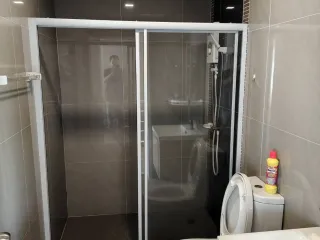 出售 和 出租 3 卧室 联排别墅 在 Lam Luk Ka, Pathum Thani