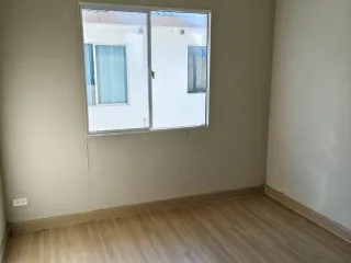 出售 和 出租 3 卧室 联排别墅 在 Lam Luk Ka, Pathum Thani
