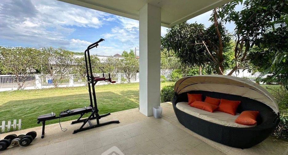 For rent 9 bedrooms house in Bang Phli, Samut Prakan
