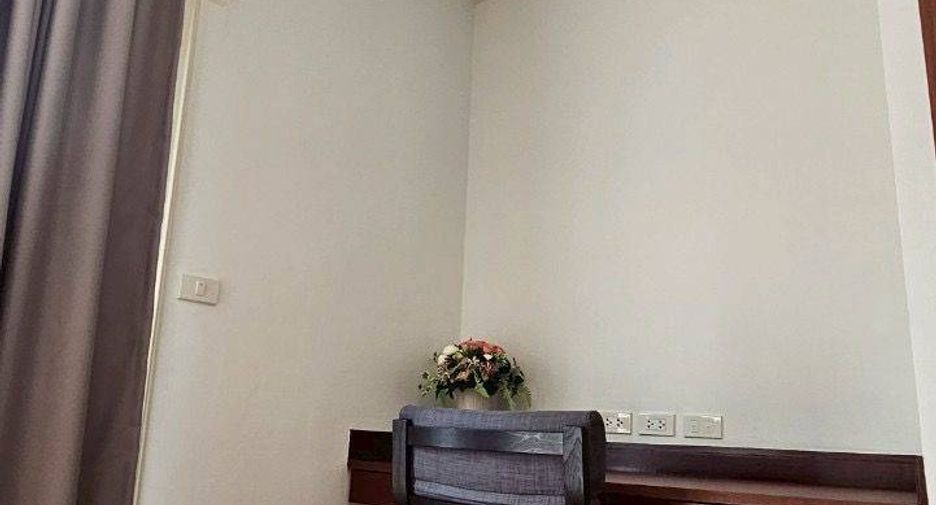 For rent 5 bedrooms condo in Pathum Wan, Bangkok
