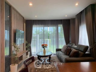 For rent 4 bedrooms house in Saphan Sung, Bangkok