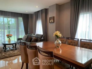 For rent 4 bedrooms house in Saphan Sung, Bangkok