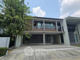 For rent 5 bedrooms house in Bang Kapi, Bangkok