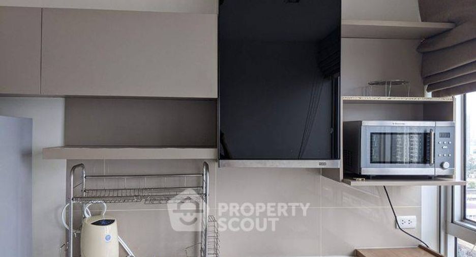 For rent 1 bed condo in Phra Khanong, Bangkok