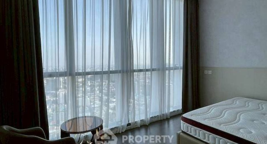 For rent 4 bedrooms condo in Bang Na, Bangkok