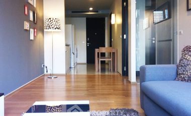 For rent 1 bed condo in Pathum Wan, Bangkok