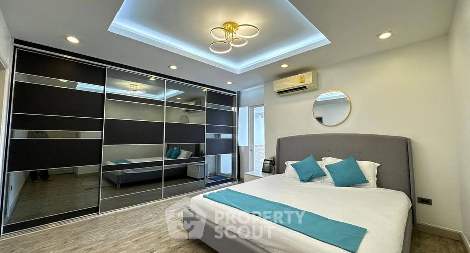 ให้เช่า 3 ห้องนอน คอนโด ใน ห้วยขวาง, กรุงเทพฯ