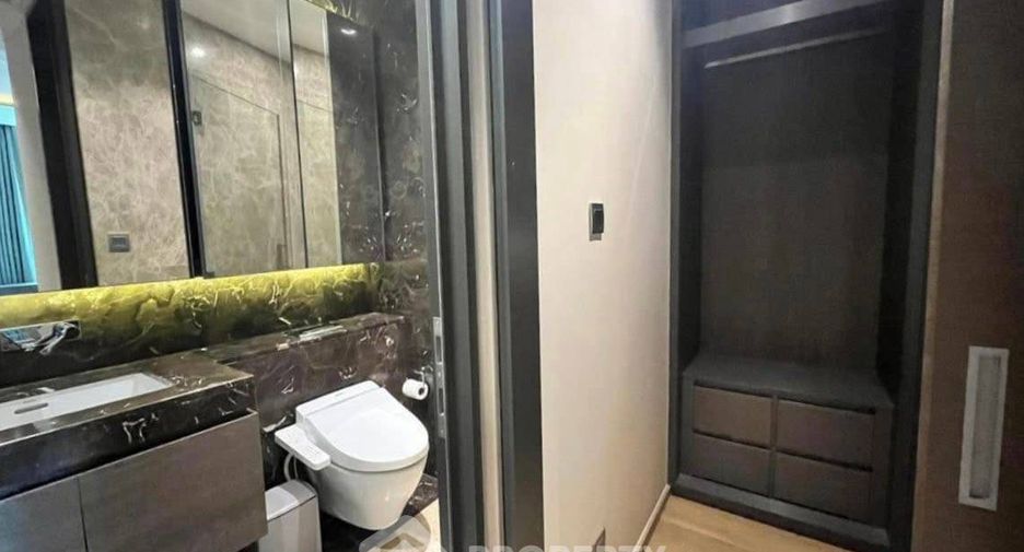 For rent 1 bed condo in Pathum Wan, Bangkok