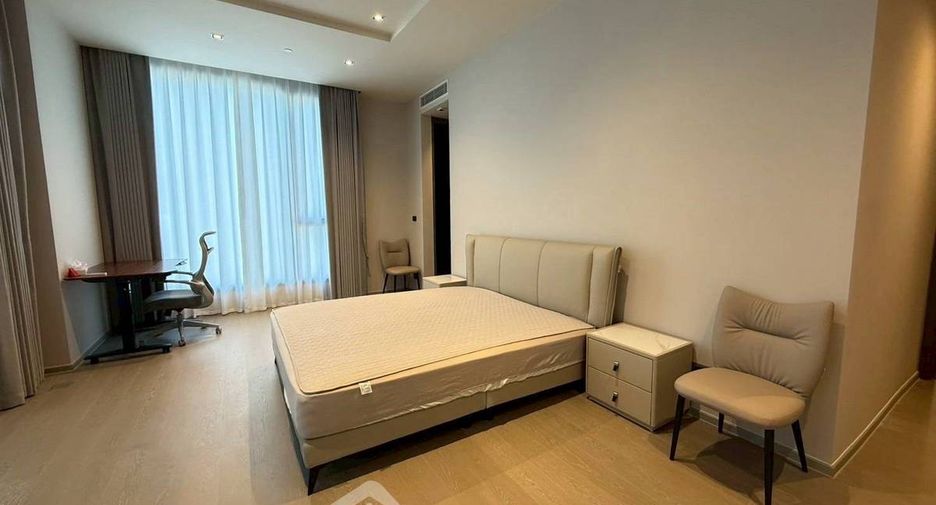 Wohnung zur Miete mit 3 Zimmer in Khlong Toei, Bangkok