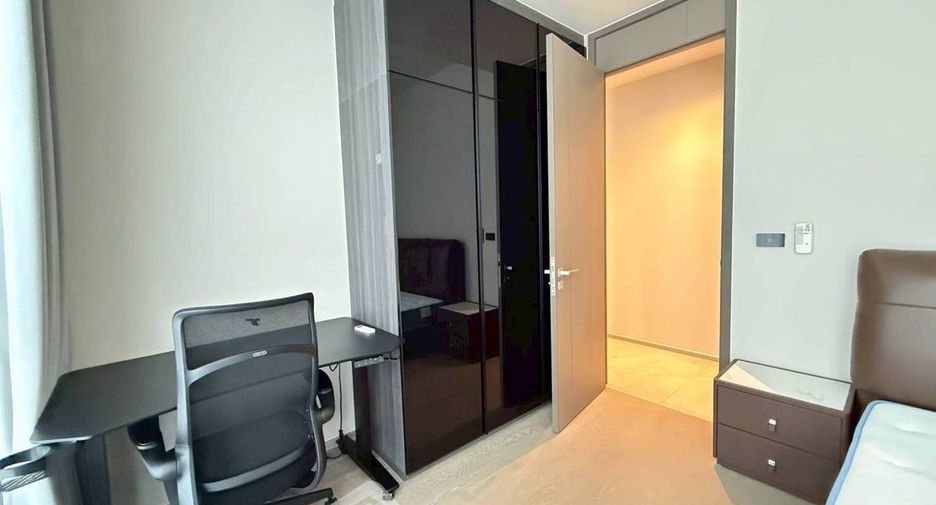 Wohnung zur Miete mit 3 Zimmer in Khlong Toei, Bangkok