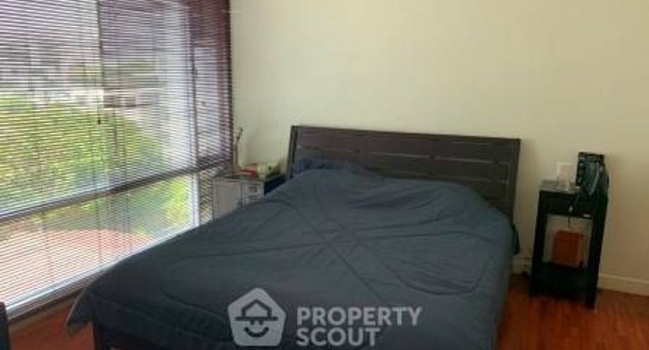 Condo en alquiler de 1 habitaciones en Khlong Toei, Bangkok