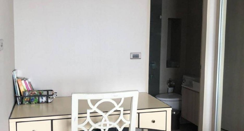 For rent 2 bedrooms condo in Mueang Chon Buri, Chonburi