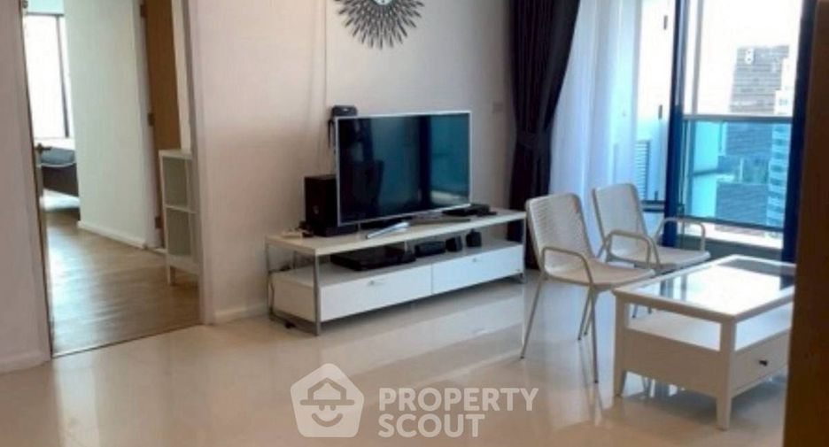 For rent 2 bedrooms condo in Pathum Wan, Bangkok