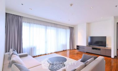 For rent 3 bedrooms condo in Khlong Toei, Bangkok