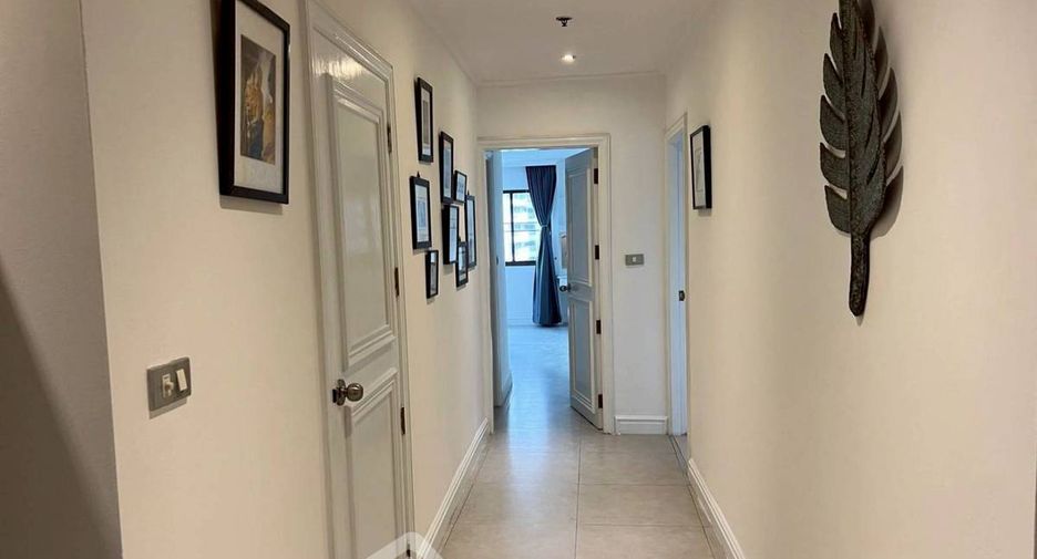 Wohnung zur Miete mit 3 Zimmer in Watthana, Bangkok