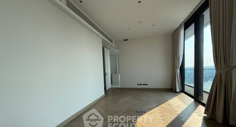 For rent 3 bedrooms condo in Bang Kho Laem, Bangkok