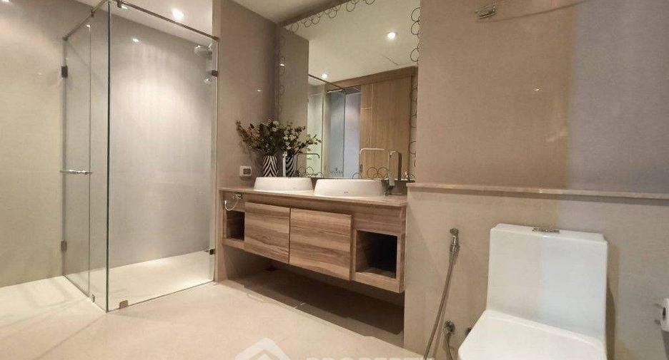 For rent 2 bedrooms condo in Jomtien, Pattaya