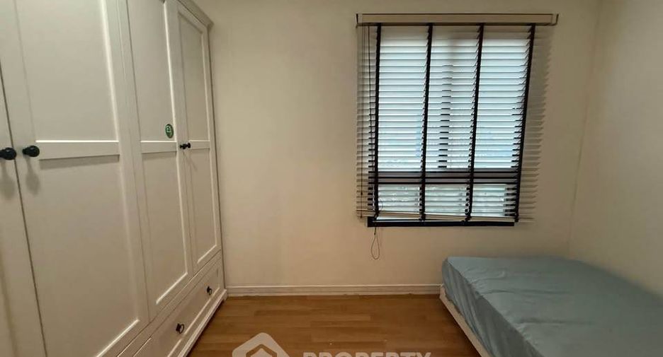 For rent 2 bedrooms condo in Bang Kho Laem, Bangkok