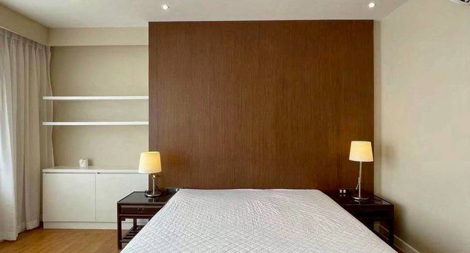 Condo en alquiler de 4 habitaciones en Watthana, Bangkok