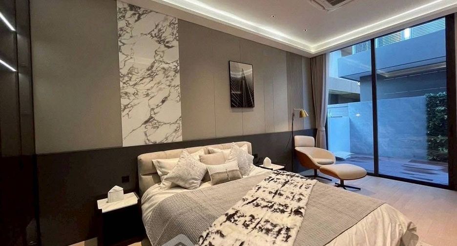 For rent 5 bedrooms house in Suan Luang, Bangkok