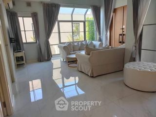 For rent 4 bedrooms house in Lat Krabang, Bangkok