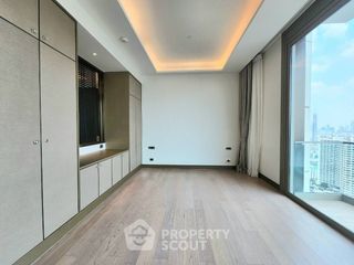 ให้เช่า 3 ห้องนอน คอนโด ใน คลองสาน, กรุงเทพฯ