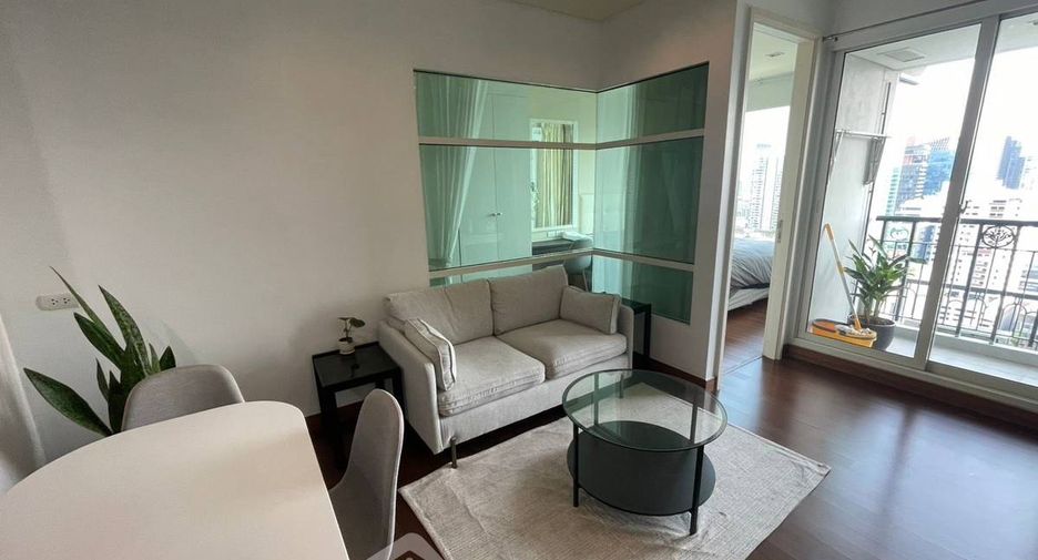 For rent 1 bed condo in Watthana, Bangkok