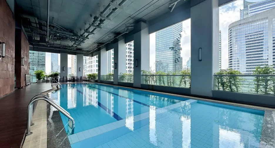 For rent 2 bedrooms condo in Sathon, Bangkok