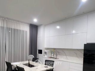 出租 3 卧室 联排别墅 在 Chatuchak, 曼谷