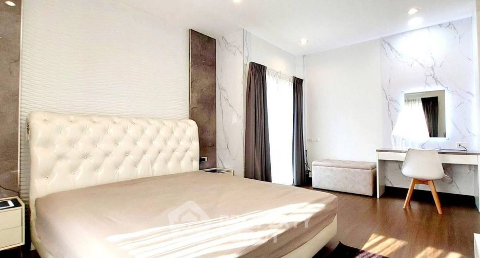 For rent 5 bedrooms house in Prawet, Bangkok