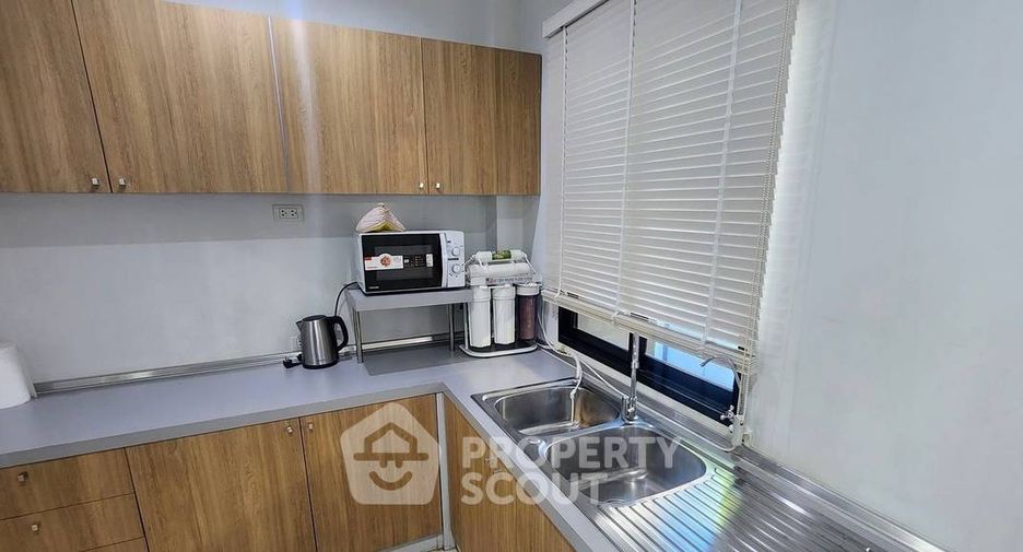 For rent 5 bedrooms house in Prawet, Bangkok