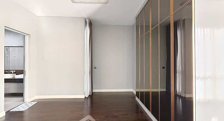 For rent 4 bedrooms house in Suan Luang, Bangkok