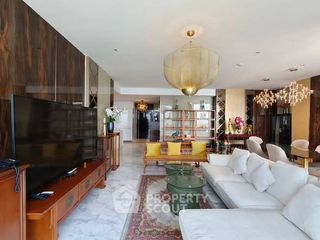 For rent 3 bedrooms condo in Bang Kho Laem, Bangkok