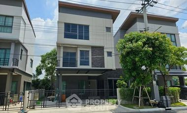 For rent 3 ベッドルーム townhouse in Saphan Sung, Bangkok