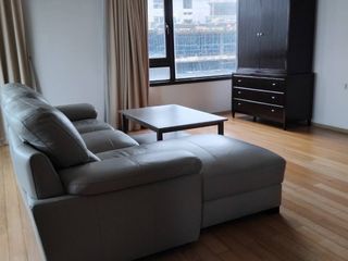 Condo en alquiler de 3 habitaciones en Pathum Wan, Bangkok
