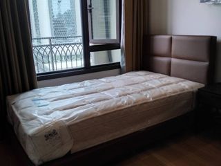 Condo en alquiler de 3 habitaciones en Pathum Wan, Bangkok